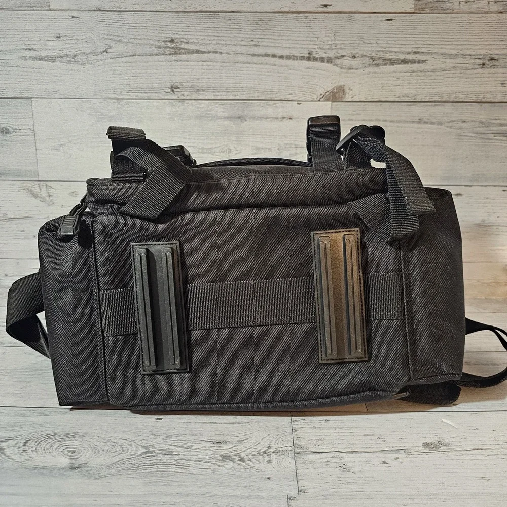 Genuine Canon Deluxe Camera Bag for EOS Cameras Medium Large Photo Video Gadgets